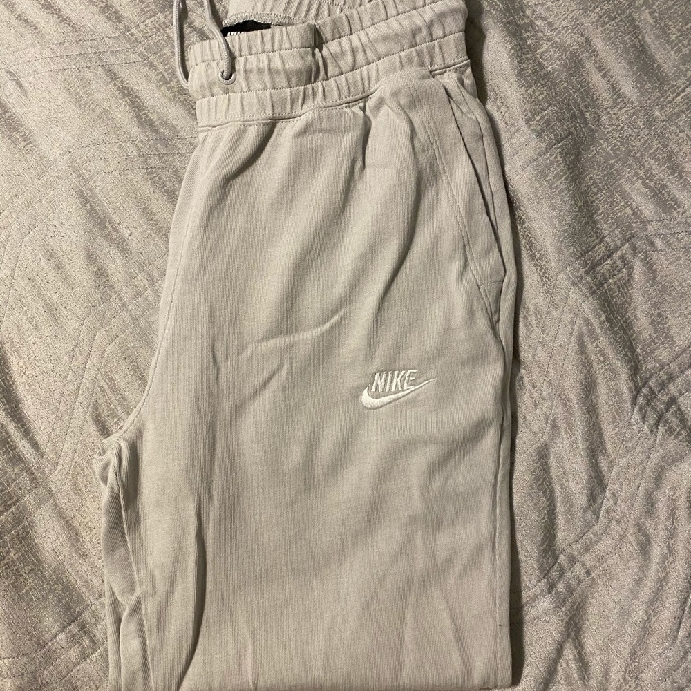 Nike Womens Joggers